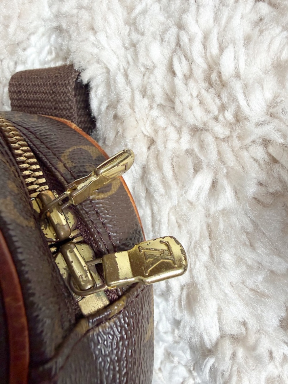 Louis vuitton mens womens monogram sling crossbody pochette gange bag + box - Picture 6 of 16